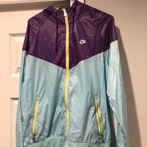 Nike windbreaker